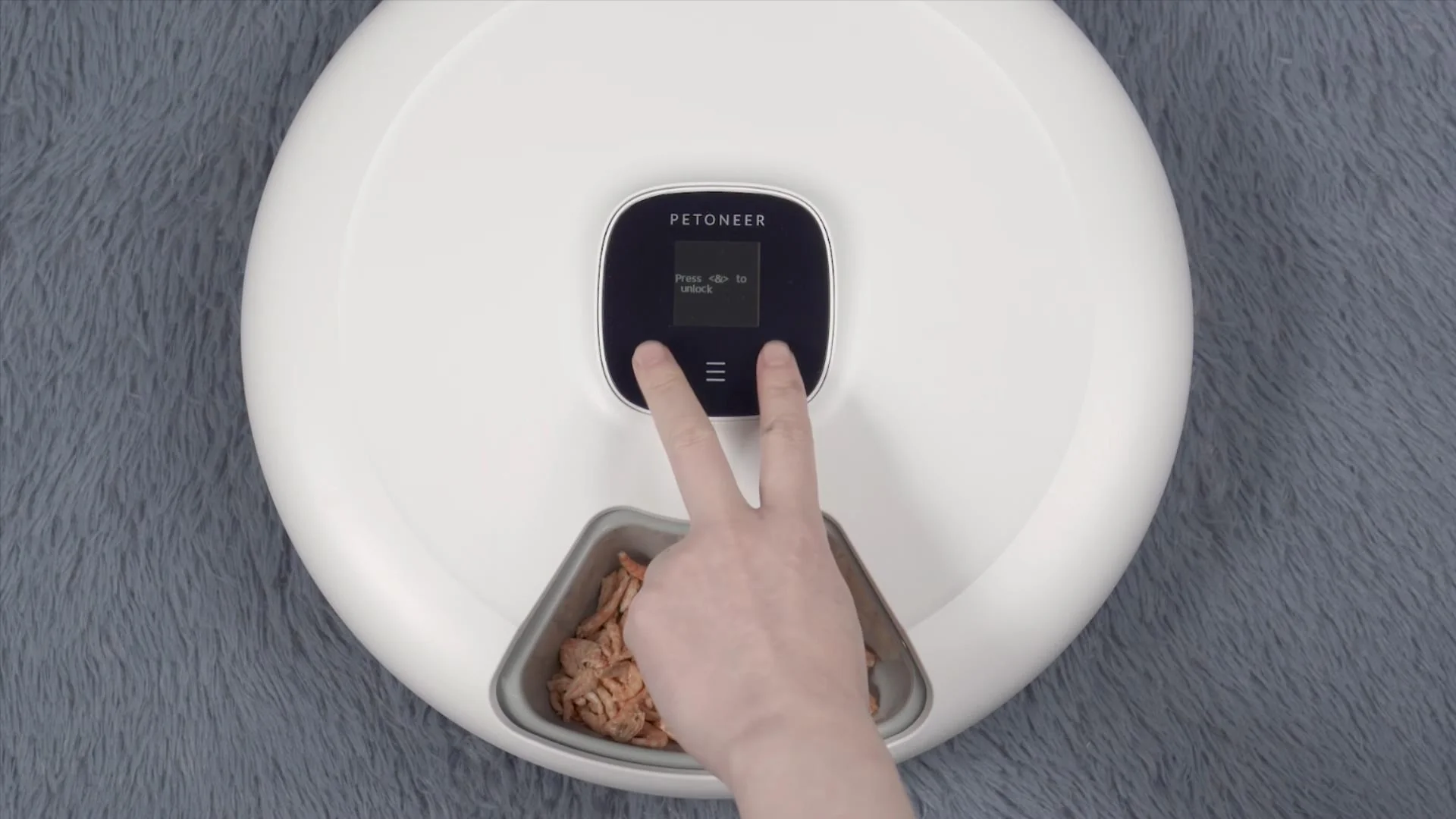 Nutrispin 6 Meal Pet Feeder - Image 3